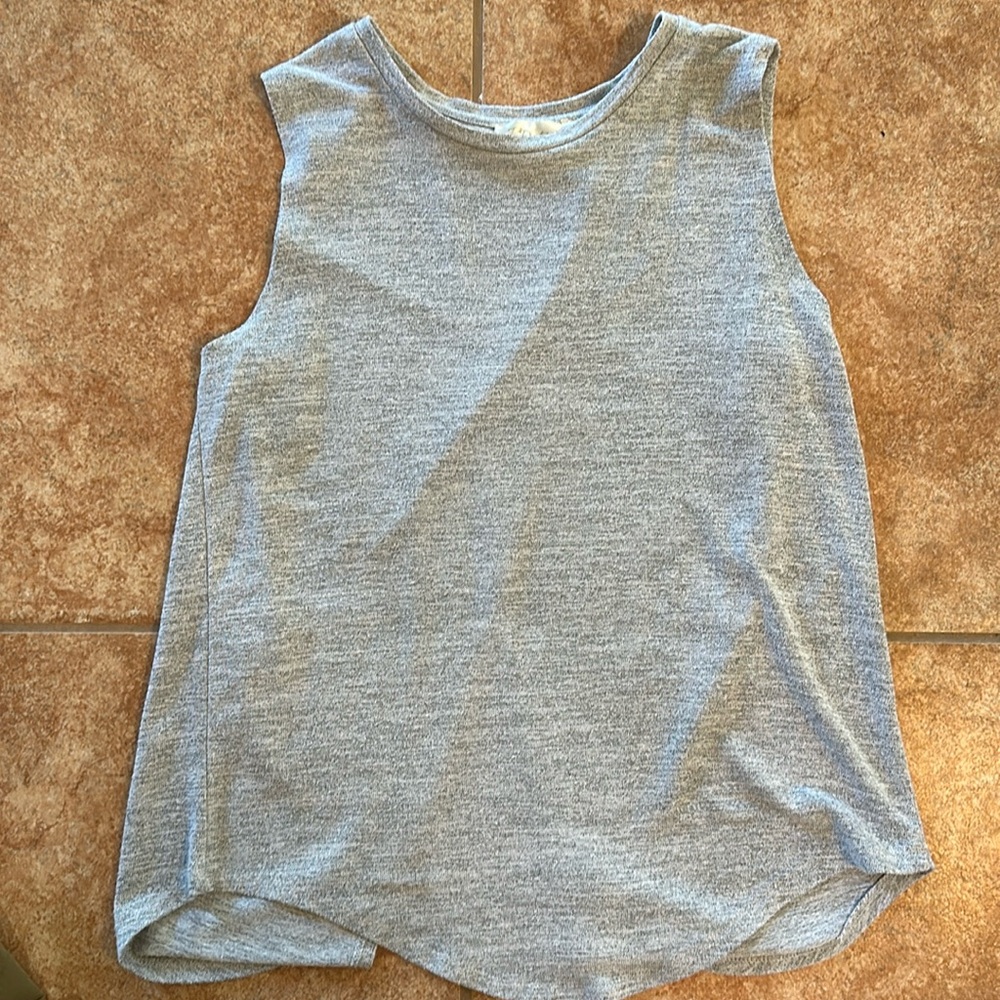RD Style Grey Flowy Open Back Tank